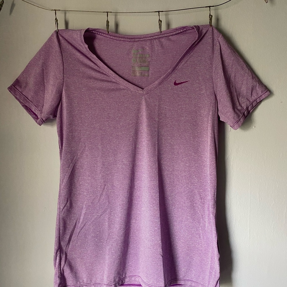 NIKE Dri Fit V-Neck Tee